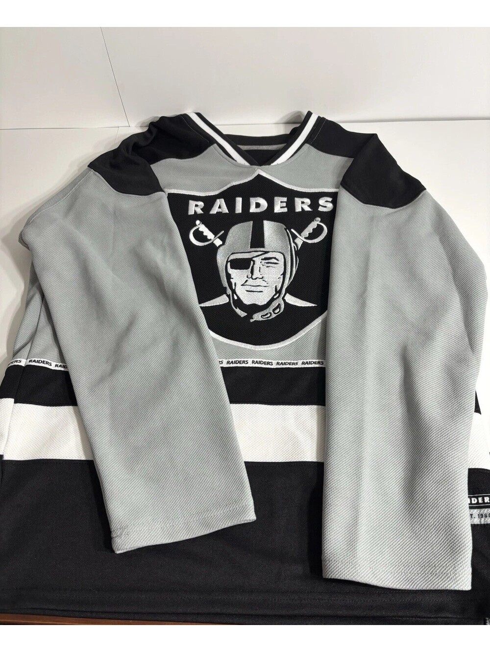 Las Vegas Raiders Men's S Hockey Jersey
